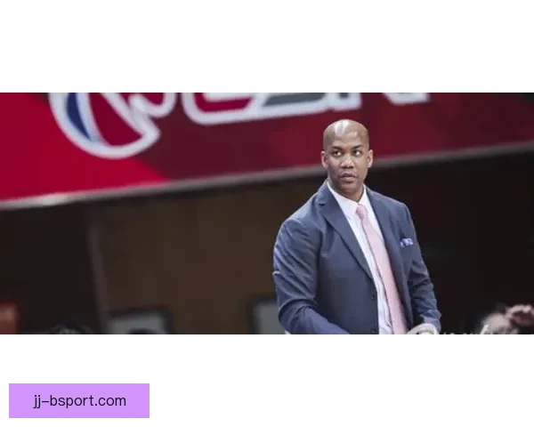 2026世界杯官方推出数字化战术平板助力参赛主教练智慧指挥